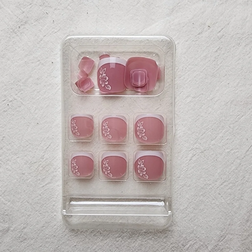 24 Pieces Fake Toe Press On Nails
